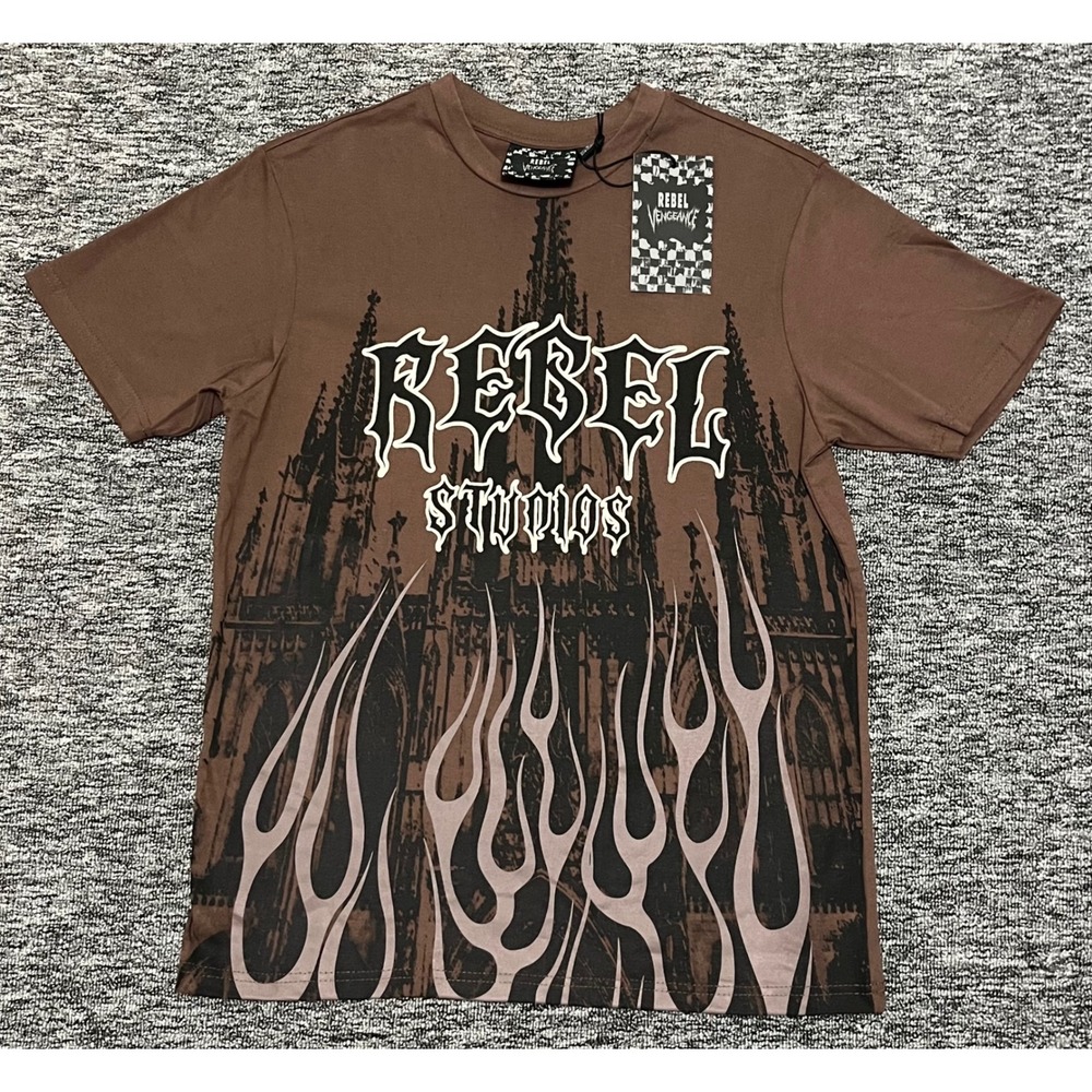 Rebel Vengeance Studios Brown Graphic T-Shirt Mens Small Gothic Flame Cathedral
